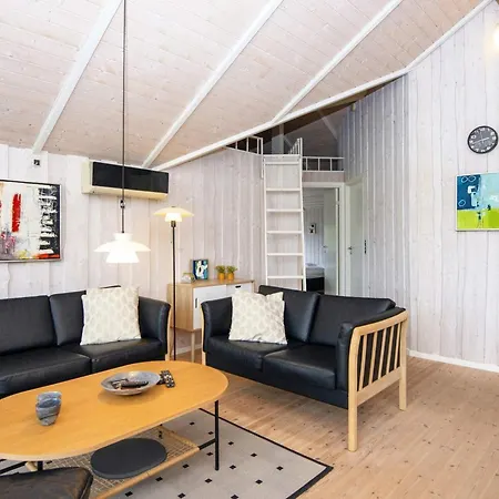 Nyaraló 6 Person In Ansager-by Traum *